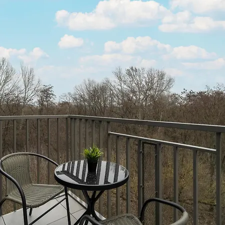 Апартаменты Apartament W Stylu Loft Antresola & Balkon By Renters *