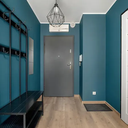Апартаменты Apartament W Stylu Loft Antresola & Balkon By Renters *