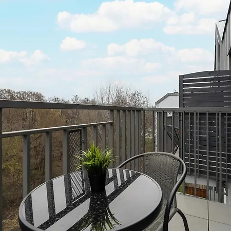 Apartament W Stylu Loft Antresola & Balkon By Renters Апартаменты